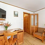 Bed & Breakfast Hubertus 3*