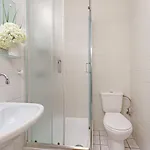 Bed & Breakfast Hubertus 3*