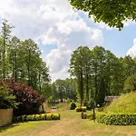 Hubertus Bed & Breakfast 3*